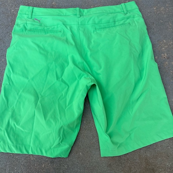 Puma Green Golf Shorts - Picture 5 of 6